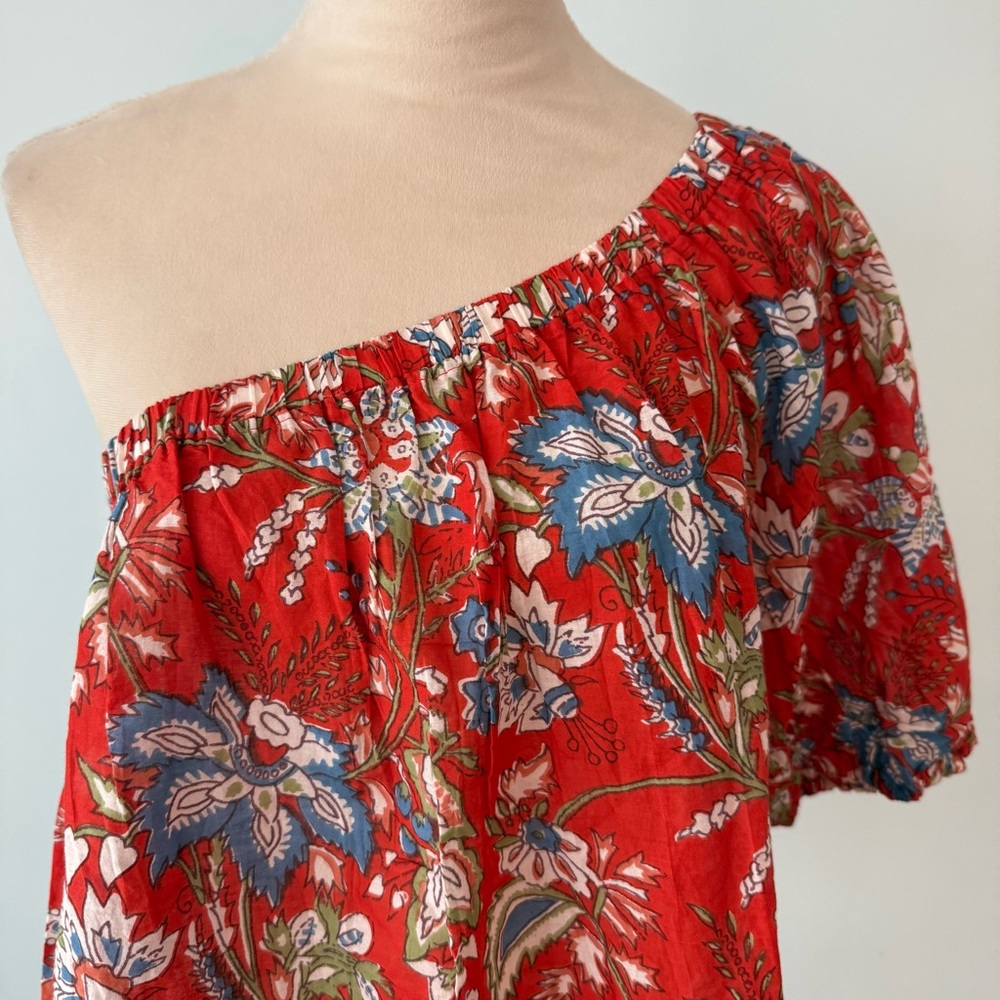 ❤️ Velvet by Graham & Spencer One Shoulder Boho Floral Blouse Red Cotton Top XS - Picture 2 of 11